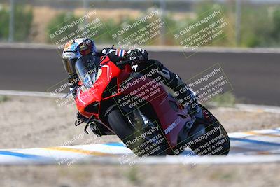 media/Sep-20-2025-TrackDaz (Sat) [[27f0cde673]]/B Group/220pm (Turn 9)/